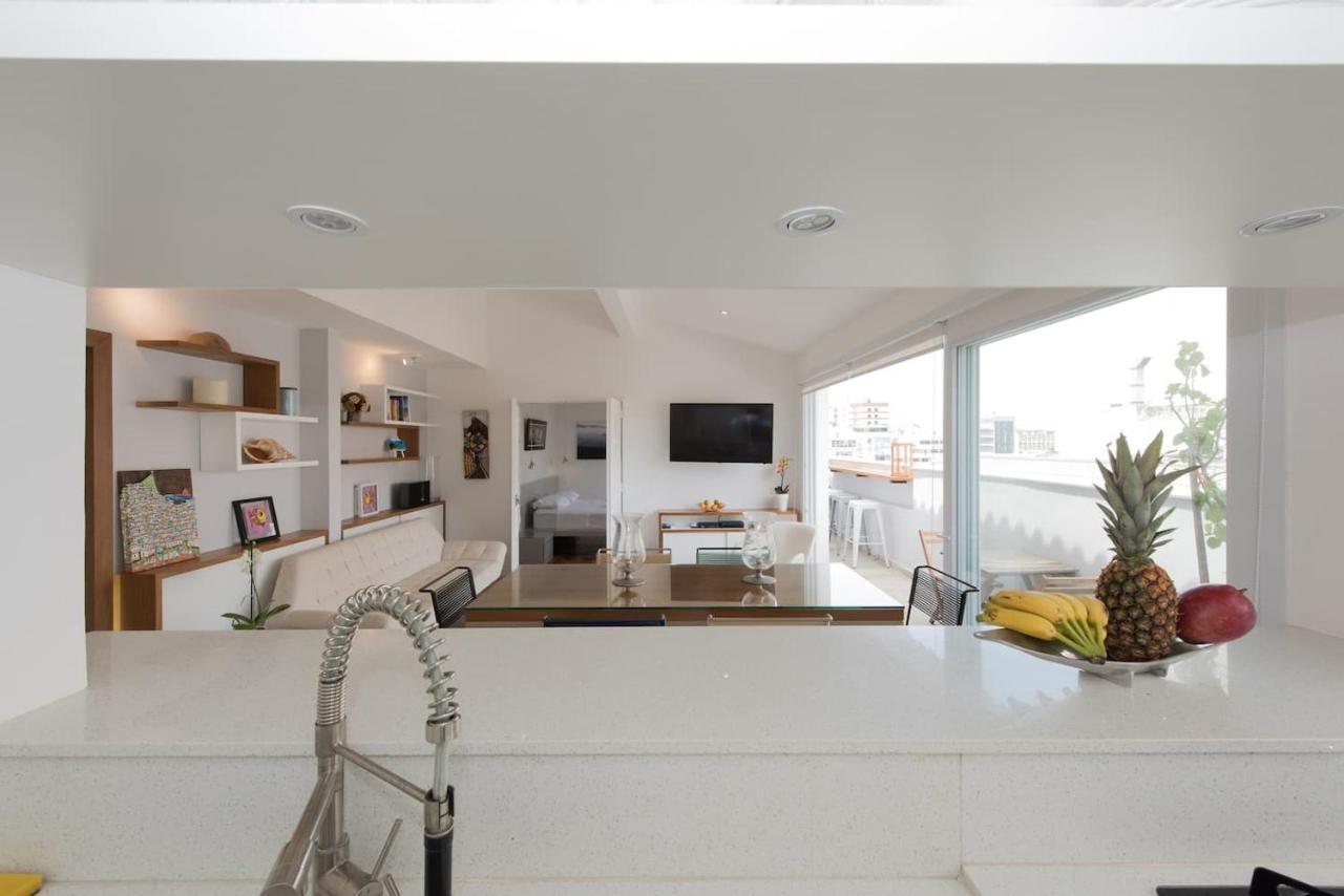 Elegant 2 Bedroom Penthouse Ipanema Location Apartment